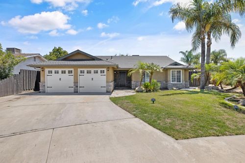 2175 Beechwood Ct, Hanford, CA, 93230-1555 | Card Image
