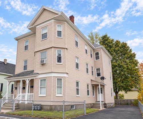 18-16-18 Annis St, Methuen, MA, 01844-4322 | Card Image