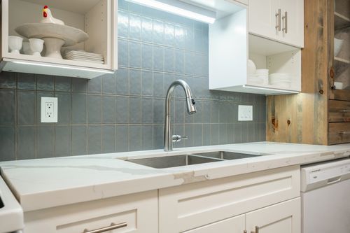 107-33375 Mayfair Ave, Abbotsford, BC, V2S1P4 | Card Image