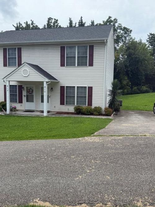 510 Frey St, Salem, VA, 24153-4046 | Card Image