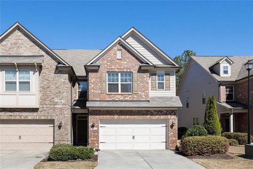 8320 Village Pl, Suwanee, GA, 30024-4764 | Card Image