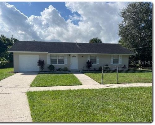 512 W Ella J Gilmore Street, Apopka, FL, 32703 | Card Image