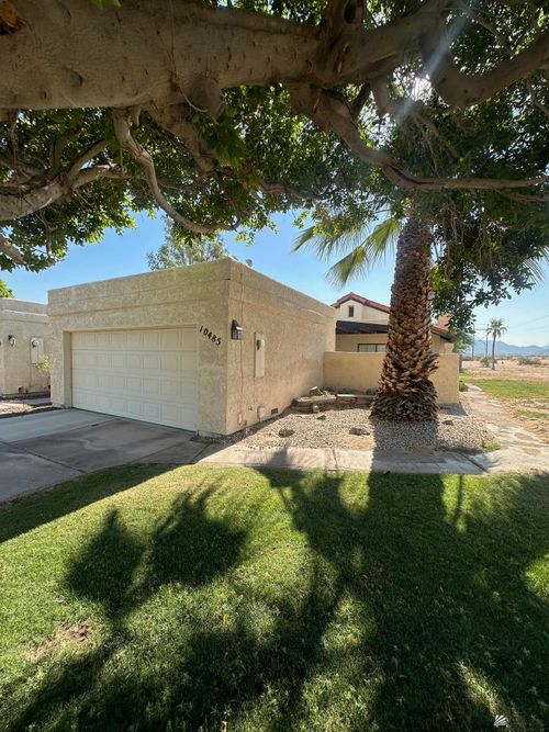 10485 S Del Valle, Yuma, AZ, 85367-7376 | Card Image