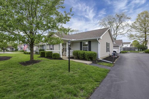 8614 Victoria Meadow Ln, Reynoldsburg, OH, 43068-9742 | Card Image