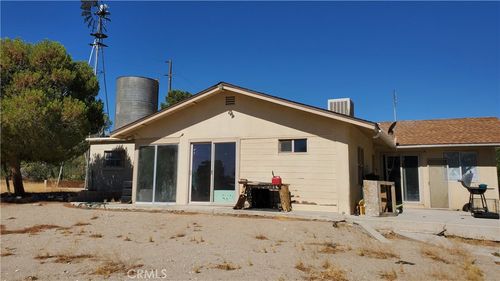 32676 Foothill Rd, Lucerne Valley, CA, 92356 | Card Image