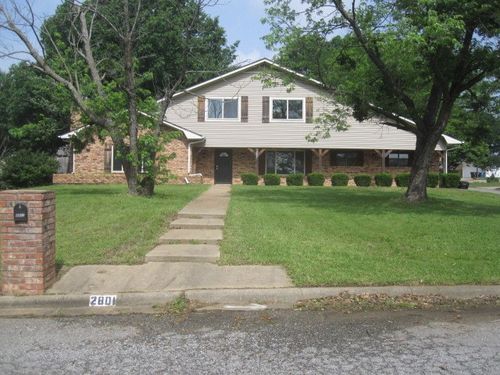 2801 Pyramid Cir, Denison, TX, 75020-7247 | Card Image