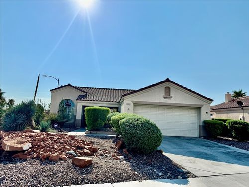 4544 Crimson Leaf Dr, Las Vegas, NV, 89130-5139 | Card Image