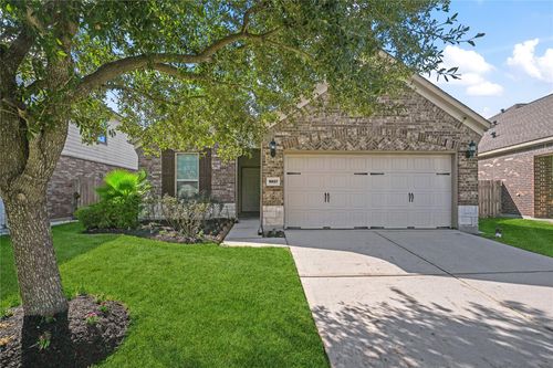 16627 Lake Aquilla Ln, Houston, TX, 77044-1381 | Card Image