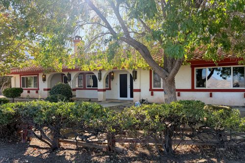 9228 Navajo Ave, Weldon, CA, 93283 | Card Image