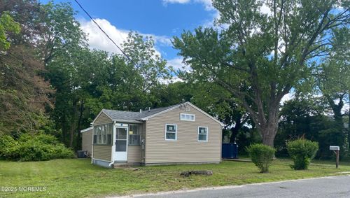115 Parker Ave, Forked River, NJ, 08731-4217 | Card Image