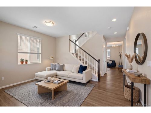 24231 E 40th Ave, Aurora, CO, 80019-3812 | Card Image