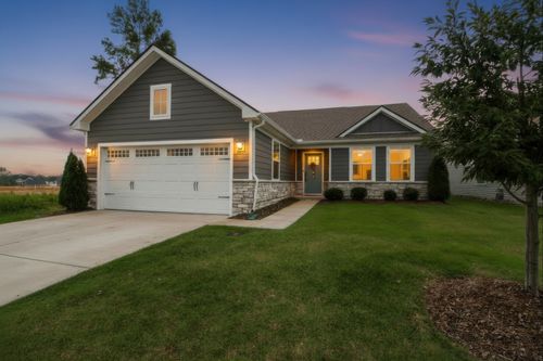 430 Saddleview Dr, White House, TN, 37188-3206 | Card Image