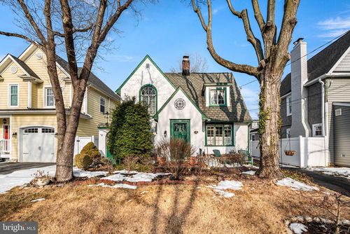 405 Tasker St, RIDLEY PARK, PA, 19078-3624 | Card Image