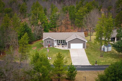 317 Somerset Ct, Nekoosa, WI, 54457-9031 | Card Image