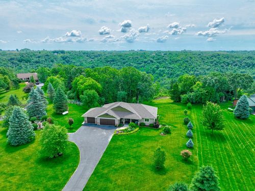 10654 566th Ave, Prescott, WI, 54021-7520 | Card Image