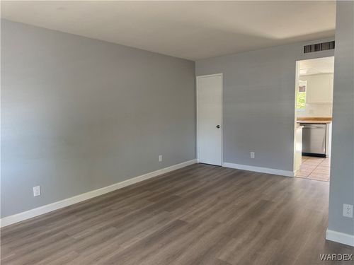 apt-3-2030 Coronado Dr, Bullhead City, AZ, 86442-5570 | Card Image