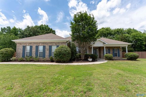 112 Blanca Dr, Harvest, AL, 35749-9668 | Card Image