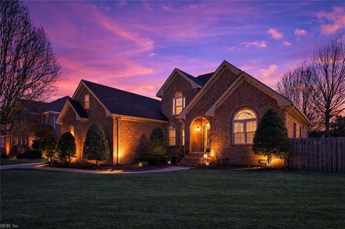 921 Jodi Lynn Trl, Chesapeake, VA, 23322-4240 | Card Image