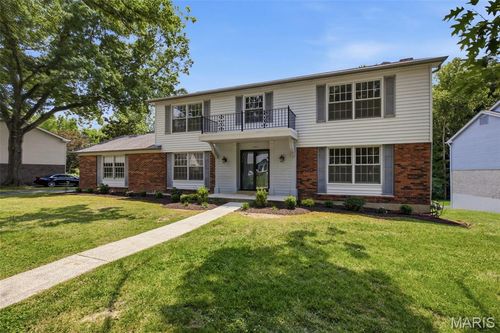 14336 Bramblewood Ct, Chesterfield, MO, 63017-2501 | Card Image