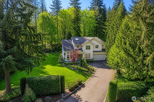 18235 Ne 196th Ct, Woodinville, WA, 98077-8242 | Card Image