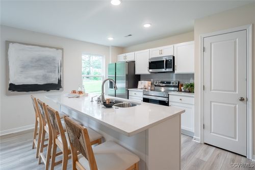 t-2-7404 Hancock Crest Way, Chesterfield, VA, 23832 | Card Image