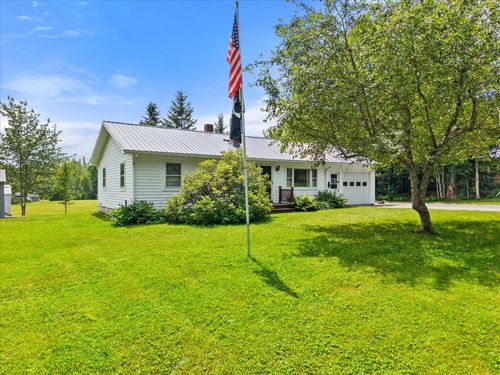 4 Birchlawn Dr, Lamoine, ME, 04605-4212 | Card Image