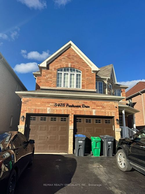 bsmt-5475 Freshwater Dr, Mississauga, ON, L5M0J8 | Card Image