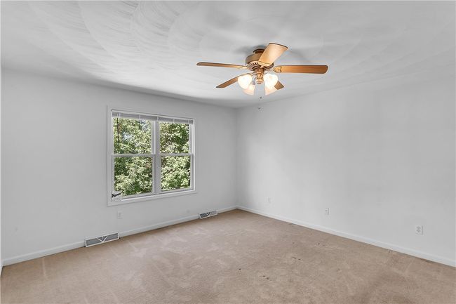 106 Cougar Ln, House other with 4 bedrooms, 3 bathrooms and 4 parking in Claridge PA | Image 13