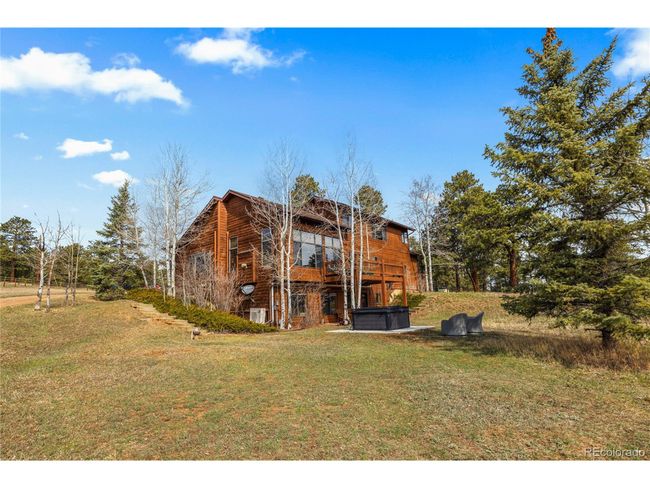 21505 Spring Creek Rd, House other with 3 bedrooms, 3 bathrooms and null parking in Buffalo Creek CO | Image 4