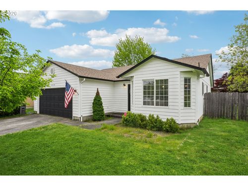 15518 Ne 88th St, Vancouver, WA, 98682-3574 | Card Image
