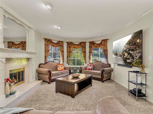 14337 77 Ave, Surrey, BC, V3W0X9 | Card Image