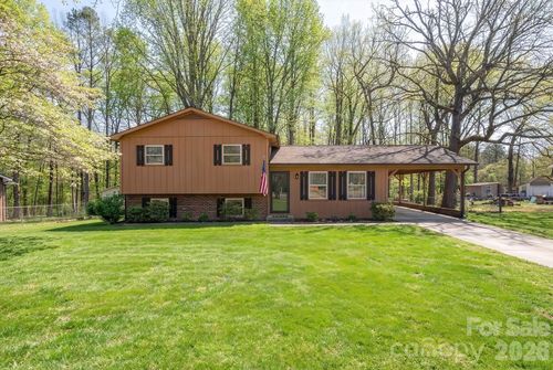 230 Center St, Cooleemee, NC, 27014-0020 | Card Image