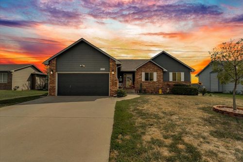 1879 W Lakeview Ct, Haysville, KS, 67060 | Card Image