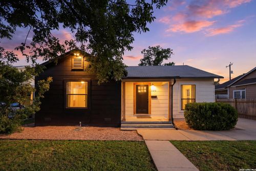 2410 W Mistletoe, San Antonio, TX, 78228 | Card Image