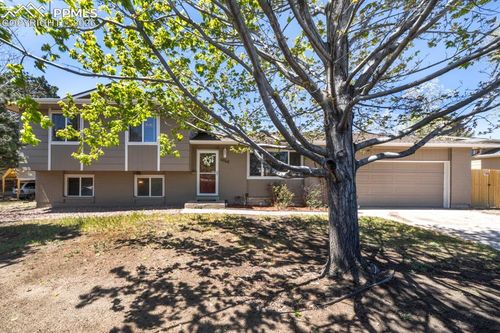 6060 Flintridge Drive, Colorado Springs, CO, 80918 | Card Image