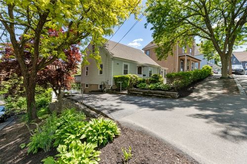 47 South High, Melrose, MA, 02176 | Card Image