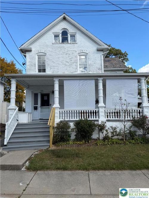 c-125 Front St, Bangor, PA, 18013-1325 | Card Image