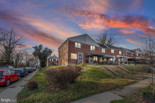 30 N Athol Ave, BALTIMORE, MD, 21229-2827 | Card Image