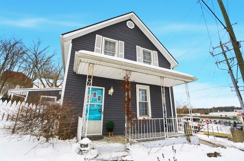 100 Broadway St, Loveland, OH, 45140-3044 | Card Image