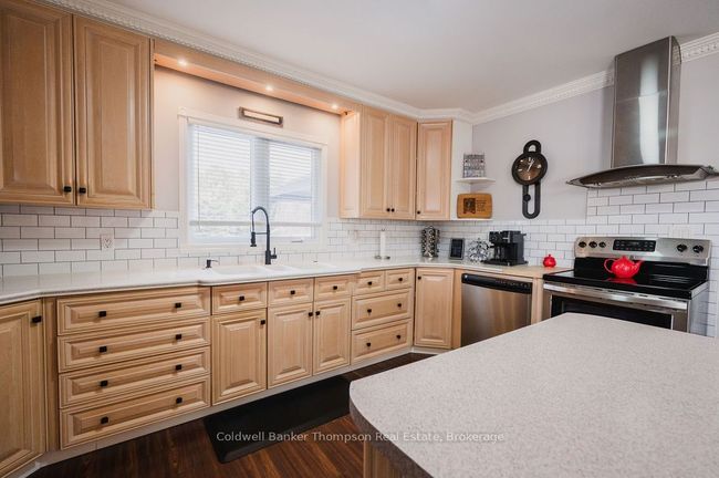 254 Beachey Dr, House other with 4 bedrooms, 2 bathrooms and 10 parking in Trout Creek ON | Image 14