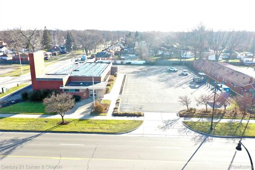 27901 Plymouth Rd, Livonia, MI, 48150-2324 | Card Image