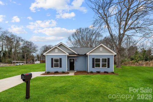 1212 Patterson St, Shelby, NC, 28152-6626 | Card Image