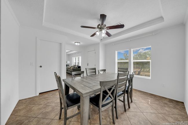 6 River Bluff Dr, House other with 4 bedrooms, 3 bathrooms and null parking in Lytle TX | Image 7