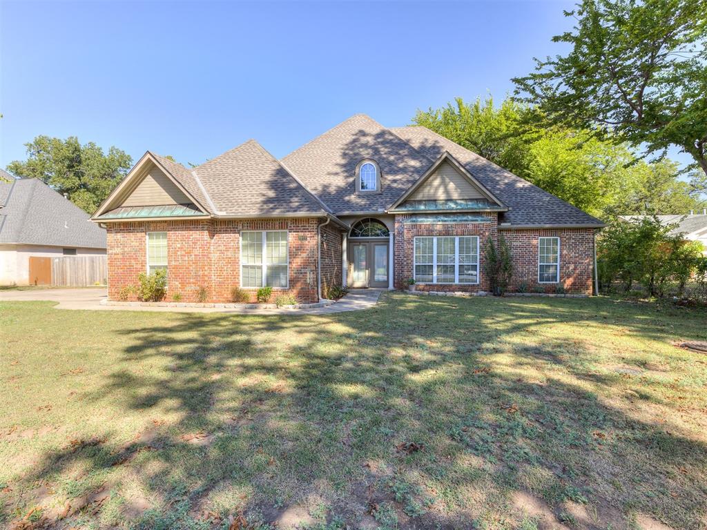 39th St, Bethany, OK 73008