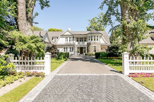 27 Park Ave, Oakville, ON, L6J3X9 | Card Image