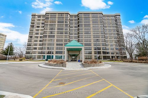 711-330 Mill Street S, Brampton, ON, L6Y3V3 | Card Image