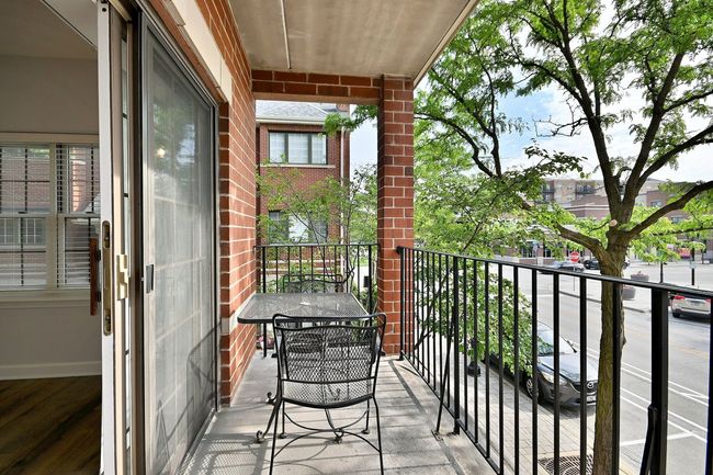 UNIT-201 - 210 N Addison Ave, Condo with 2 bedrooms, 2 bathrooms and 2 parking in Elmhurst IL | Image 30