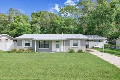 9324 N Citrus Springs Boulevard, House other with 2 bedrooms, 2 bathrooms and null parking in Citrus Springs FL | Image 1