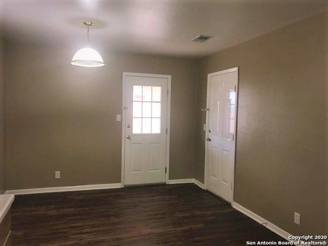 168 Plainview Dr, House other with 3 bedrooms, 2 bathrooms and null parking in Poth TX | Image 4