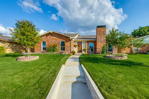 6809 Ragan Dr, The Colony, TX, 75056-1209 | Card Image